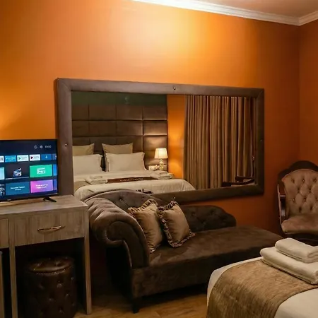 Artist City Center Hotel-2